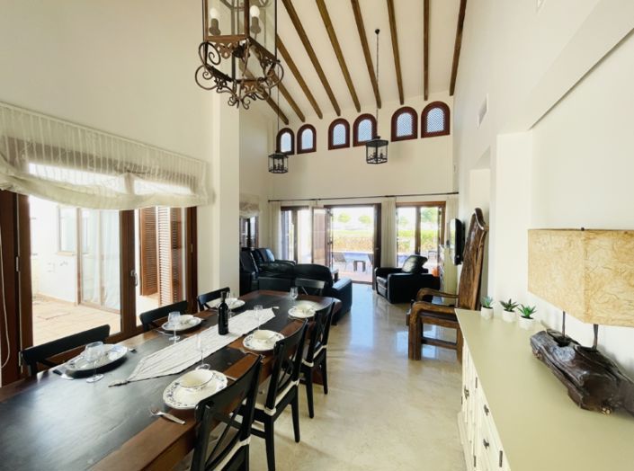 Image No.19-4 Bed Villa for sale