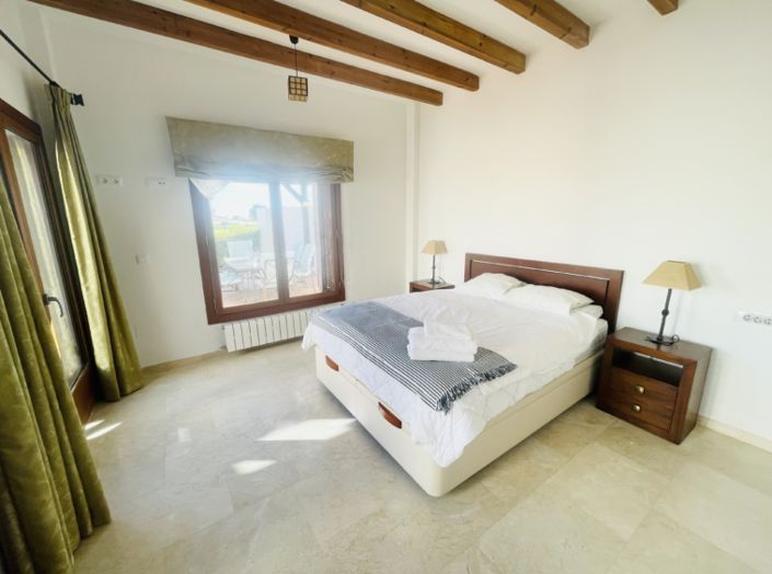 Image No.30-4 Bed Villa for sale