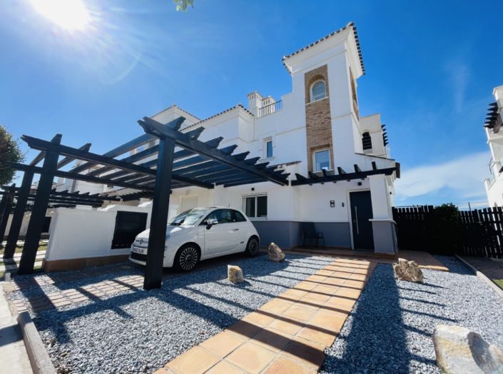 Image No.2-2 Bed Townhouse for sale