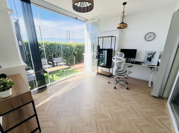 Image No.14-2 Bed Townhouse for sale