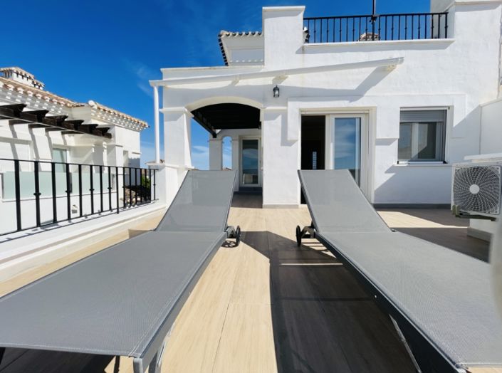 Image No.30-2 Bed Townhouse for sale