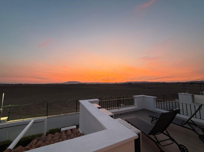 Image No.36-2 Bed Townhouse for sale