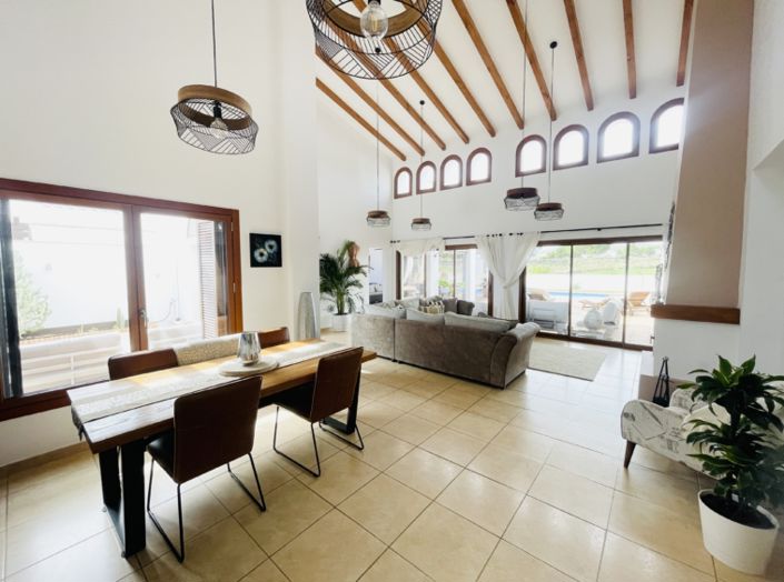 Image No.24-4 Bed Villa for sale