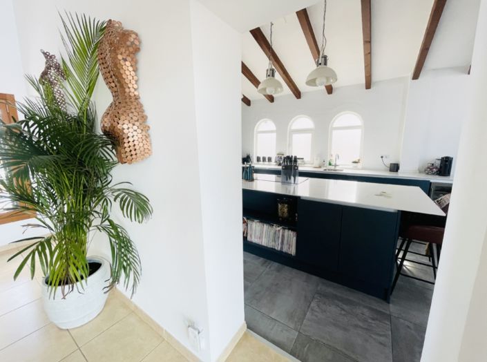 Image No.24-4 Bed Villa for sale