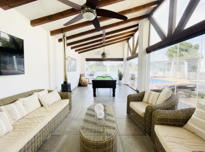 Image No.30-4 Bed Villa for sale