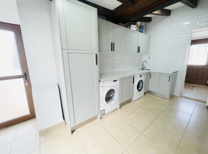 Image No.32-4 Bed Villa for sale