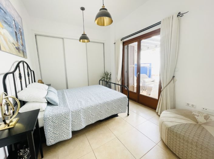 Image No.43-4 Bed Villa for sale