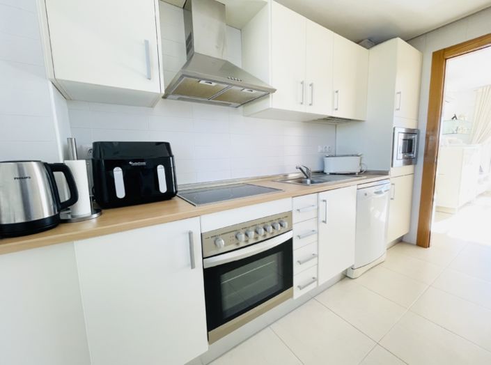 Image No.32-2 Bed Apartment for sale