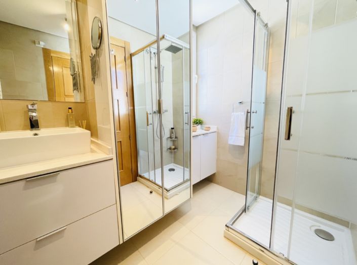 Image No.33-2 Bed Apartment for sale