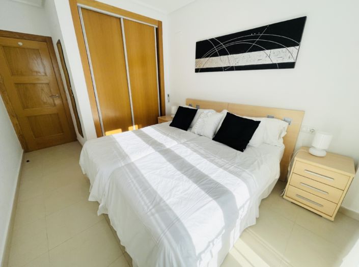 Image No.39-2 Bed Apartment for sale