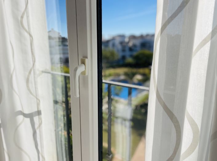 Image No.40-2 Bed Apartment for sale