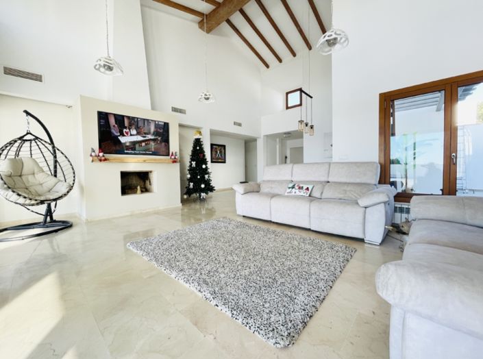 Image No.16-5 Bed Villa for sale