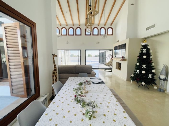 Image No.21-5 Bed Villa for sale