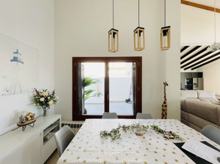 Image No.22-5 Bed Villa for sale