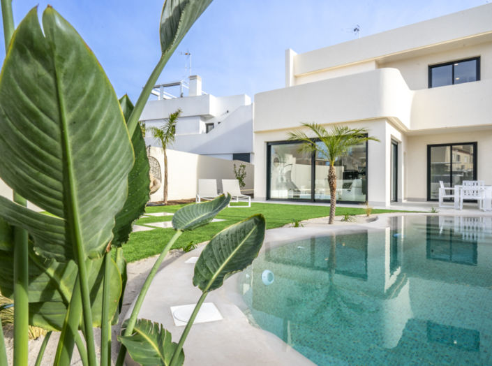 Image No.3-3 Bed Villa for sale