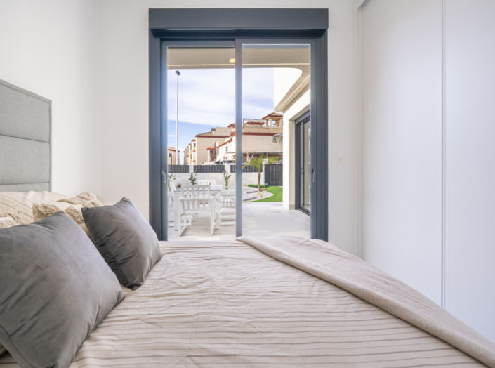 Image No.26-3 Bed Villa for sale