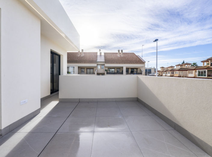 Image No.43-3 Bed Villa for sale