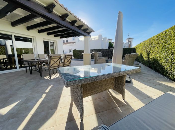 Image No.17-3 Bed Villa for sale