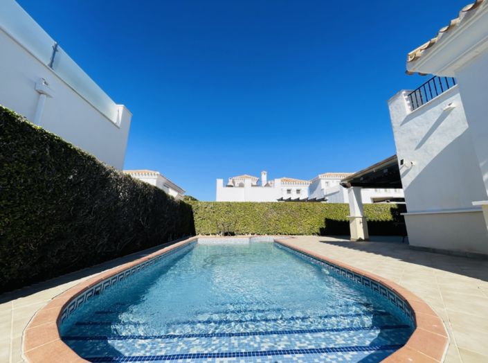 Image No.22-3 Bed Villa for sale