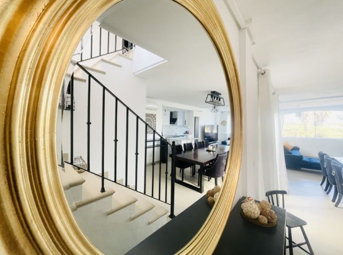 Image No.4-2 Bed Townhouse for sale