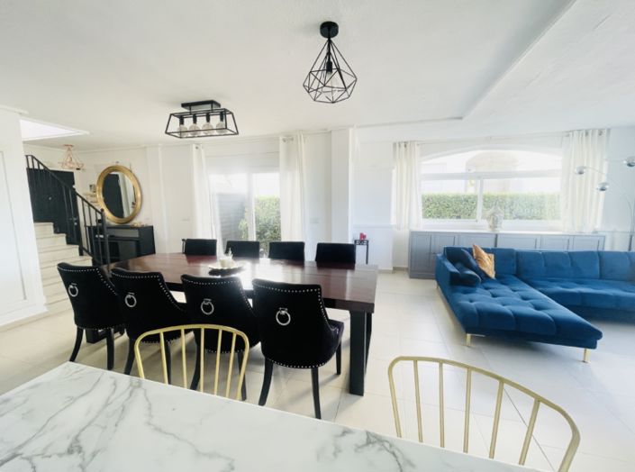 Image No.4-2 Bed Townhouse for sale