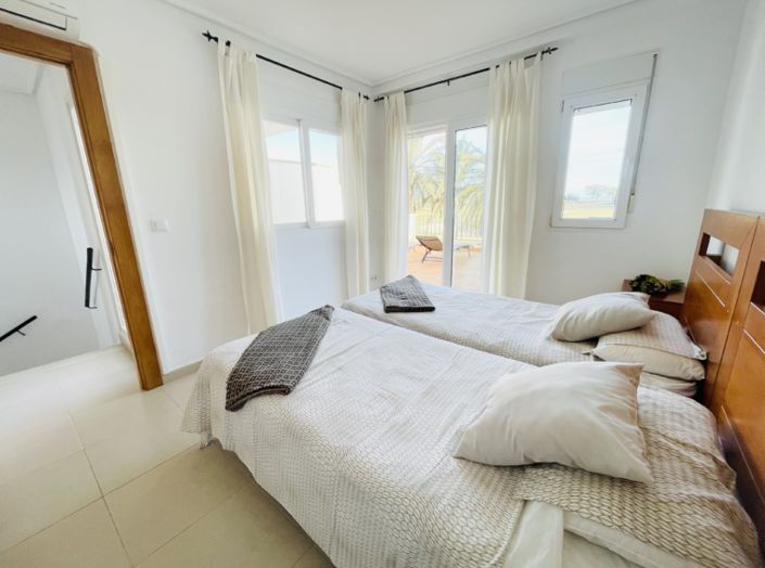 Image No.24-2 Bed Apartment for sale