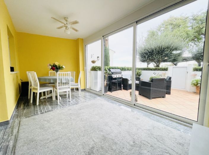 Image No.20-2 Bed Apartment for sale