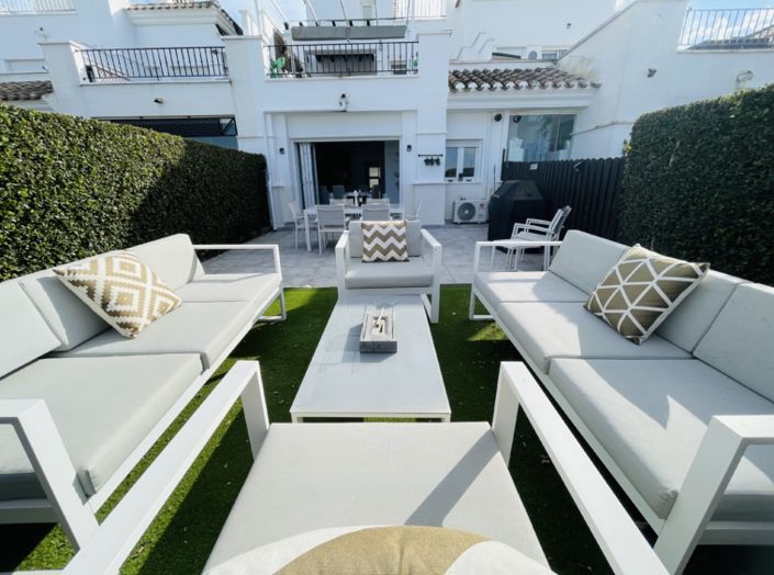 Image No.19-2 Bed Townhouse for sale