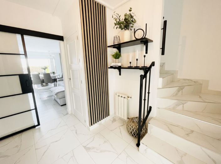 Image No.3-2 Bed Townhouse for sale