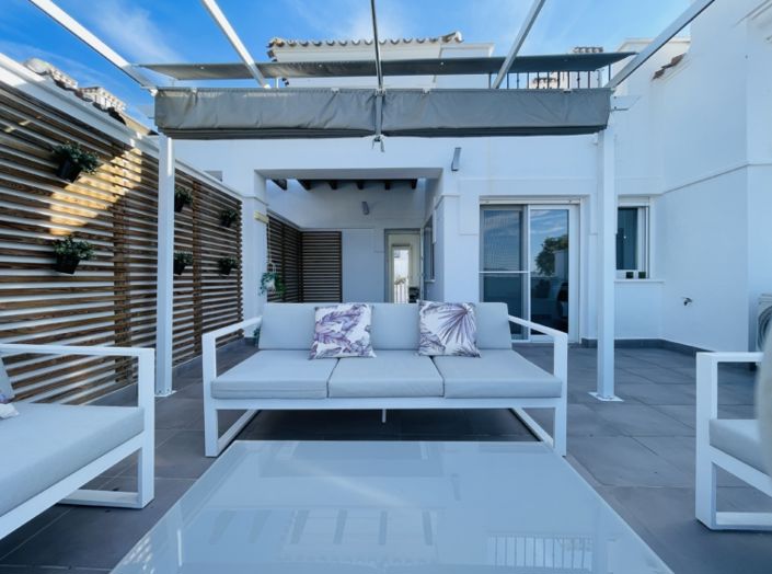 Image No.38-2 Bed Townhouse for sale