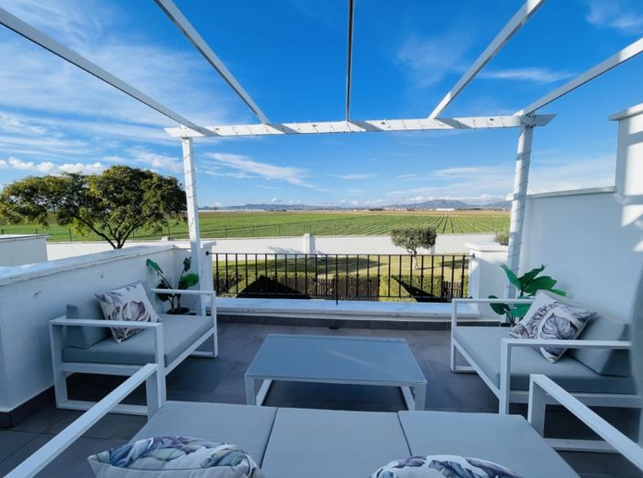 Image No.39-2 Bed Townhouse for sale