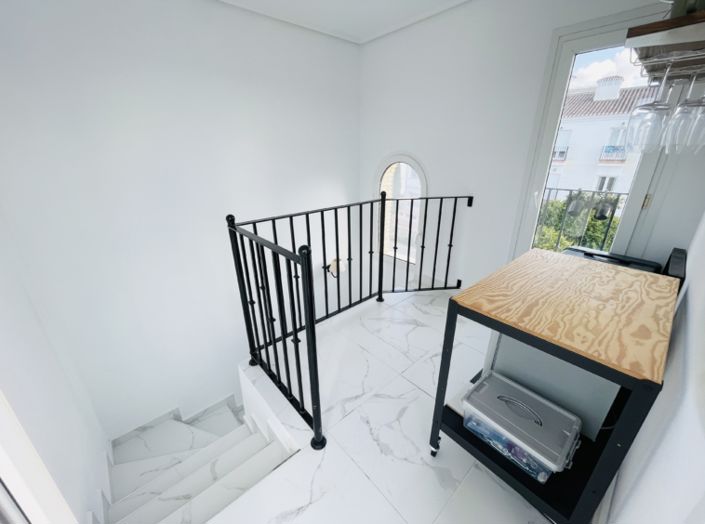 Image No.43-2 Bed Townhouse for sale