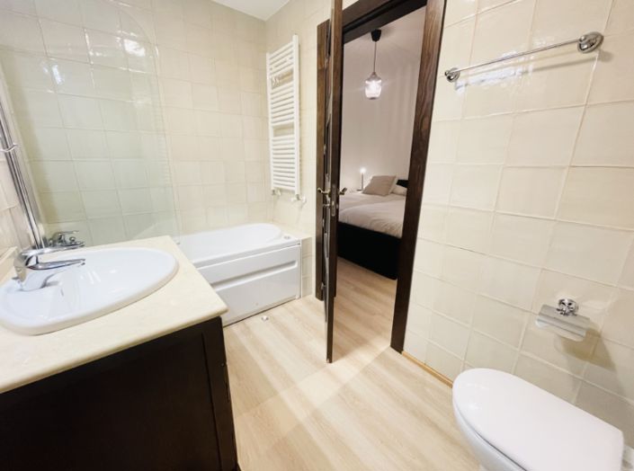 Image No.23-2 Bed Apartment for sale