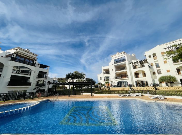 Image No.29-2 Bed Apartment for sale