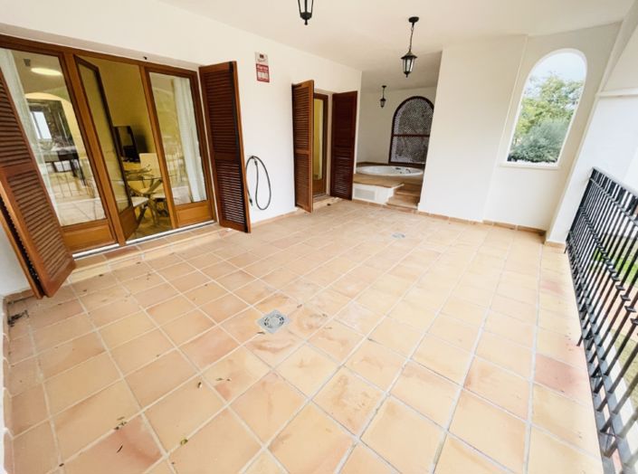 Image No.9-2 Bed Apartment for sale