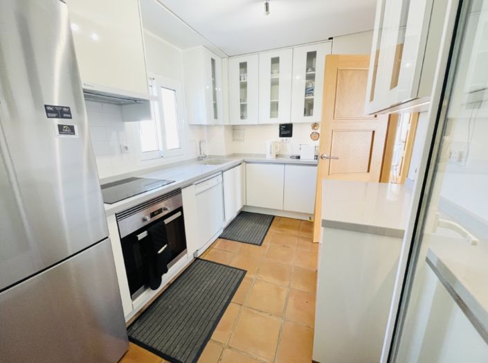 Image No.13-2 Bed Apartment for sale