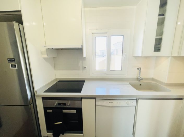 Image No.18-2 Bed Apartment for sale