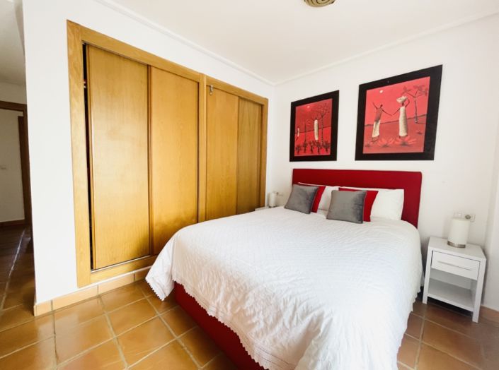 Image No.24-2 Bed Apartment for sale