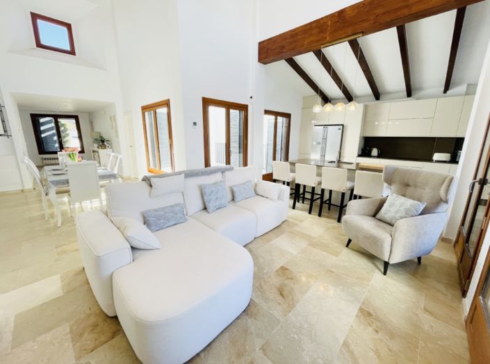 Image No.11-4 Bed Villa for sale