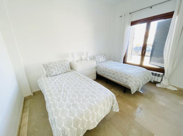 Image No.37-4 Bed Villa for sale