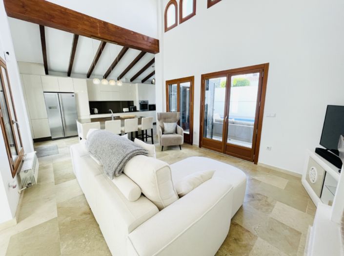 Image No.9-4 Bed Villa for sale