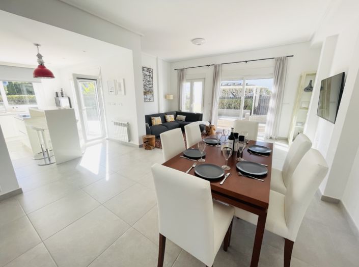 Image No.5-3 Bed Villa for sale