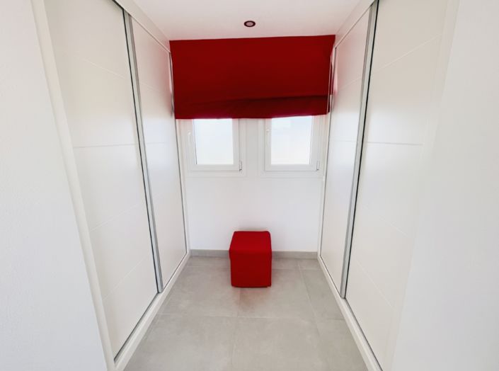 Image No.41-3 Bed Villa for sale