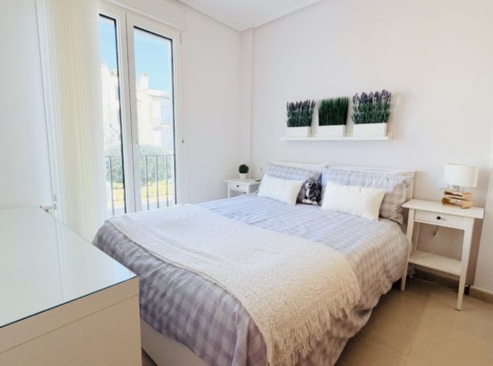 Image No.26-2 Bed Apartment for sale