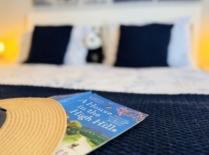 Image No.24-2 Bed Apartment for sale