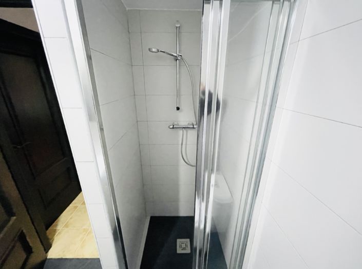 Image No.16-3 Bed Townhouse for sale