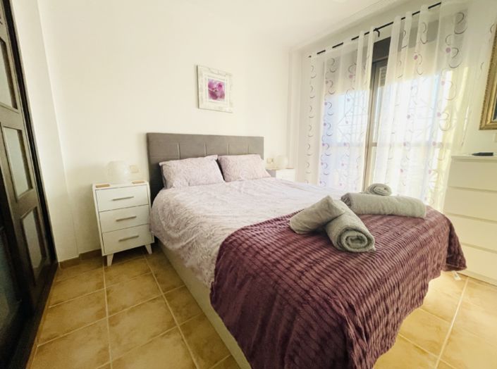 Image No.18-3 Bed Townhouse for sale