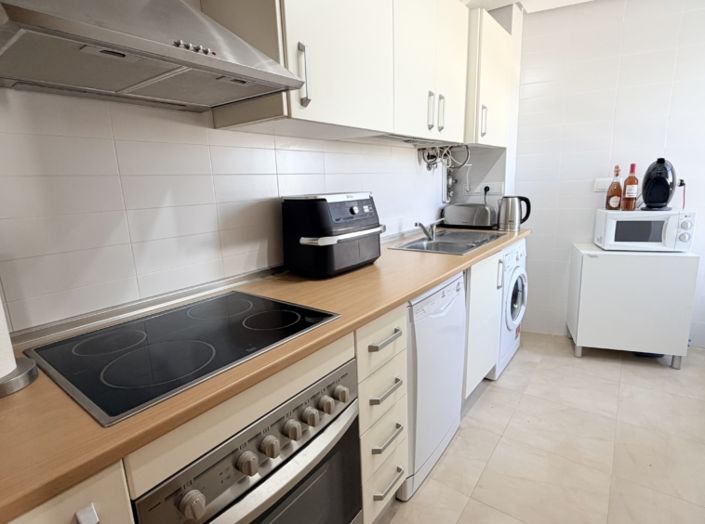 Image No.12-2 Bed Apartment for sale