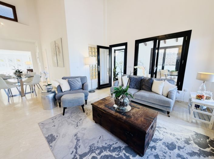 Image No.21-3 Bed Villa for sale