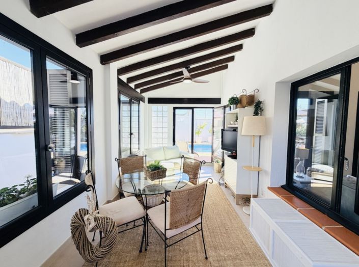 Image No.24-3 Bed Villa for sale